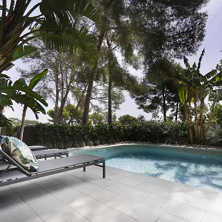 Holiday home - House - Sleeps 4 - Pool - Petsok Castelldefels